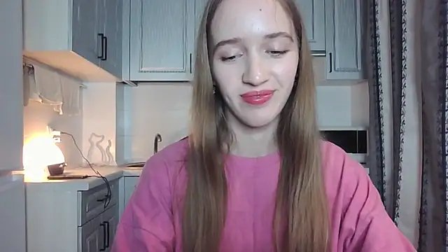 leslie my lovee online show from 09-14-25, 08:09
