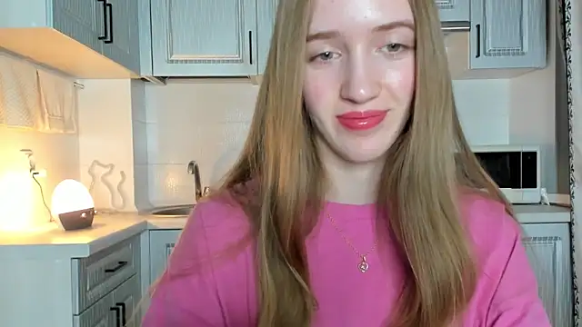 leslie my lovee online show from 10-13-25, 07:04