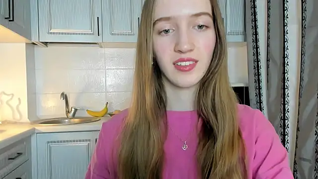 leslie my lovee online show from 11-29-25, 05:24