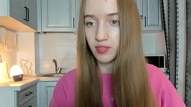 leslie my lovee online show from 10-24-25, 08:30