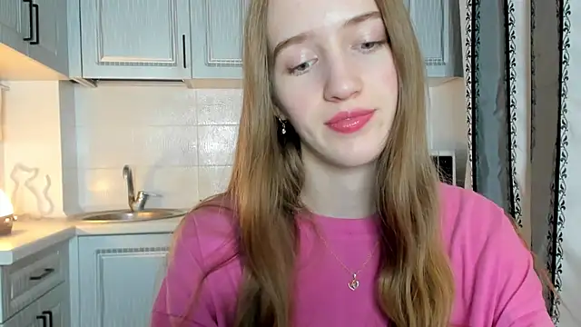 leslie my lovee online show from 11-26-25, 04:18