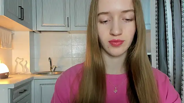 leslie my lovee online show from 11-07-25, 10:20