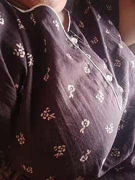 Ivy-09 online show from 03-17-26, 07:22