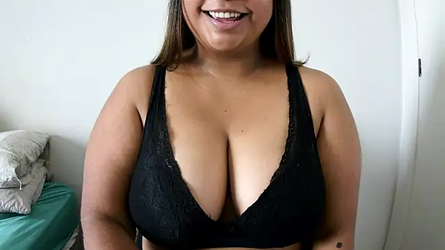 ArisaGonzalez online show from 09-19-25, 12:42