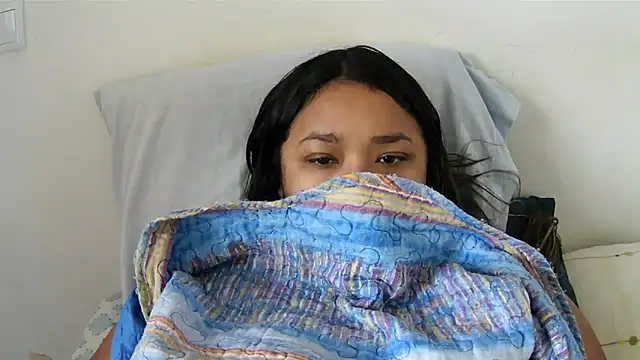 ArisaGonzalez online show from 10-22-25, 10:47