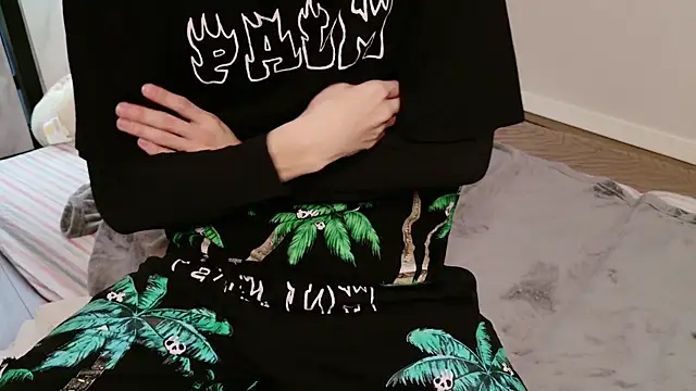 Hanabi-hentai online show from 03-15-25, 12:25