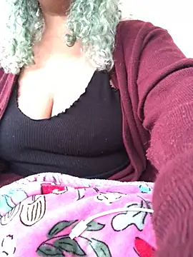 KesshoOppaii online show from 03-10-25, 11:27