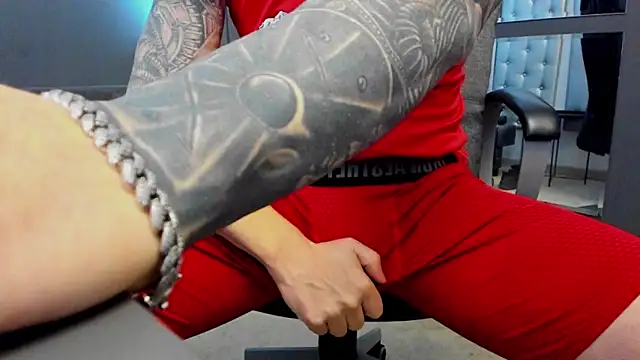 AronGrant online show from 01-09-26, 10:44