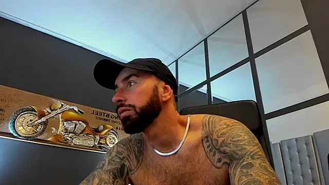 AronGrant online show from 11-05-25, 10:18