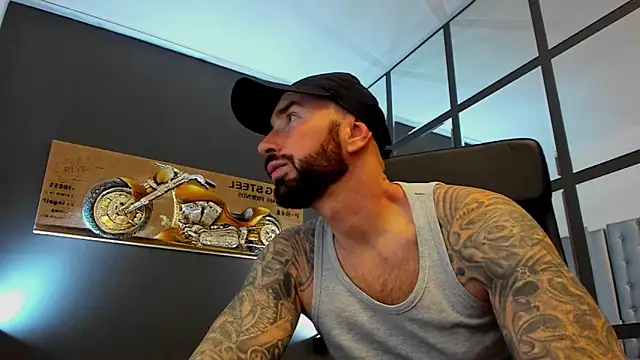 AronGrant online show from 11-22-25, 11:42