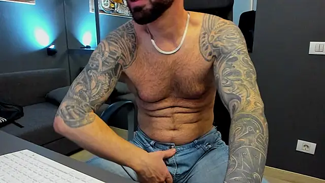 AronGrant online show from 11-29-25, 10:26