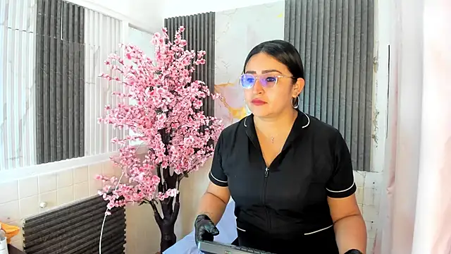 kate evans1 online show from 06-25-26, 12:32