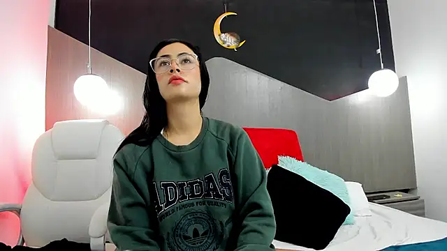 kate evans1 online show from 04-11-26, 10:52