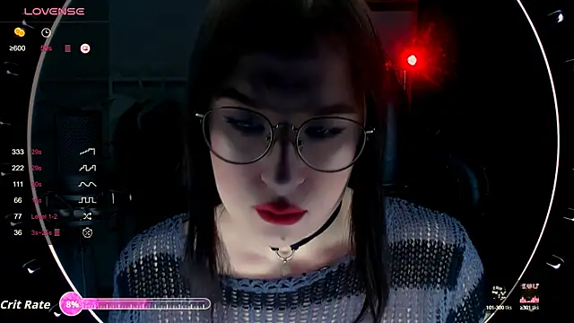 Snapshot of MyNameIsLilith chatting on 09-25-25, 04:40 MyNameIsLilith online show from 09-25-25, 04:40