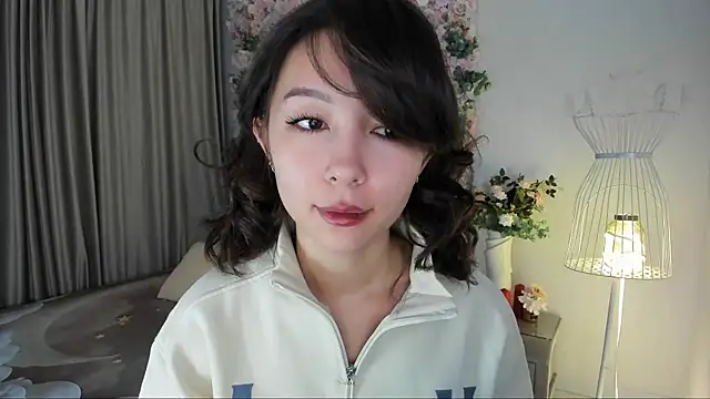 AgnieszkaBanana online show from 11-25-25, 04:13