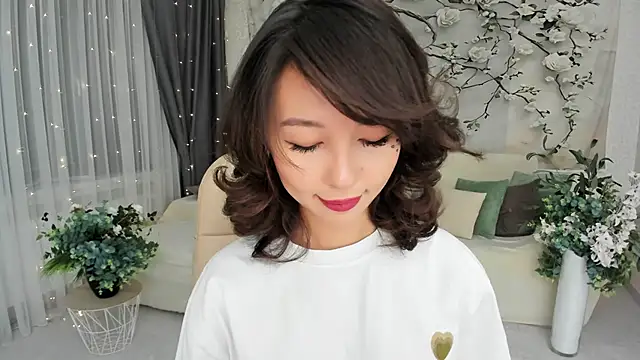 AgnieszkaBanana online show from 10-25-25, 07:03