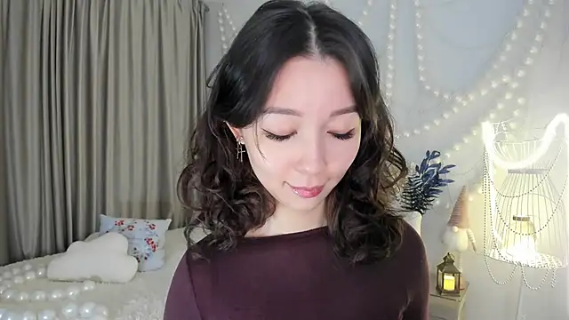 AgnieszkaBanana online show from 12-14-25, 07:30