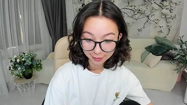 AgnieszkaBanana online show from 10-16-25, 10:12