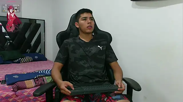 Snapshot of cutes_baby chatting on 12-24-24, 08:33 cutes baby online show from 12-24-24, 08:33