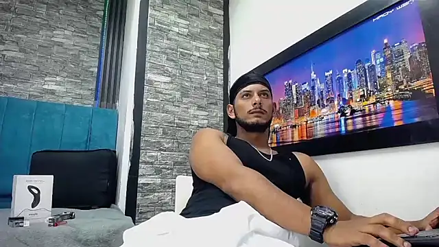 Chris Dick23 online show from 02-25-26, 04:34