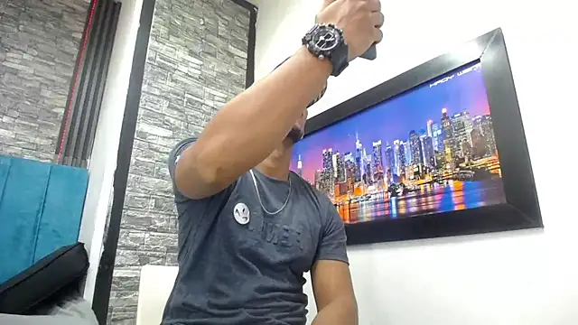 Chris Dick23 online show from 02-08-26, 05:38