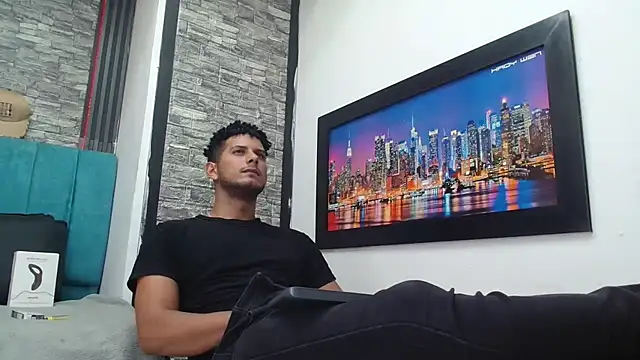 Chris Dick23 online show from 01-08-26, 04:29