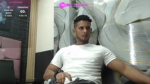 Chris Dick23 online show from 10-31-25, 05:26