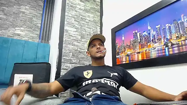 Chris Dick23 online show from 02-06-26, 05:14