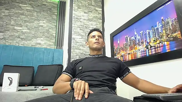 Chris Dick23 online show from 03-03-26, 05:03