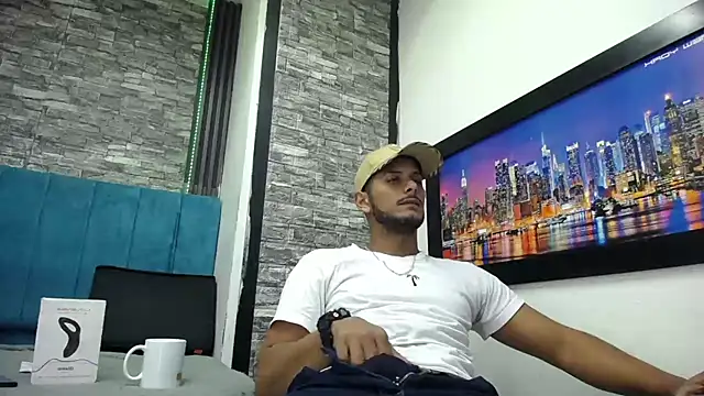 Chris Dick23 online show from 02-18-26, 07:06