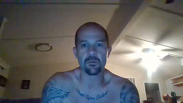Snapshot of Kinkster615 chatting on 06-04-26, 12:59 Kinkster615 online show from 06-04-26, 12:59