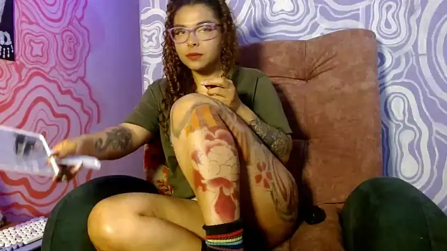 420viol3ta  online show from 10-24-25, 11:26