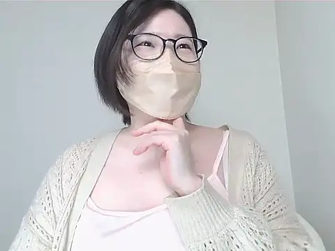  NOA-chan  online show from 05-23-26, 03:11