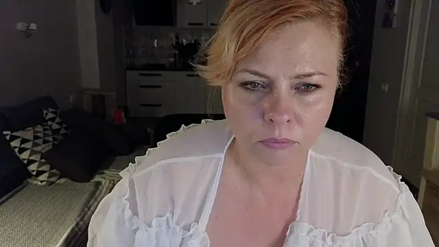 Snapshot of Gray_swann chatting on 09-27-25, 08:04 Gray swann online show from 09-27-25, 08:04