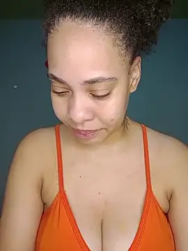 Snapshot of Su_Duarte_1 chatting on 05-03-26, 02:27 Su Duarte 1 online show from 05-03-26, 02:27