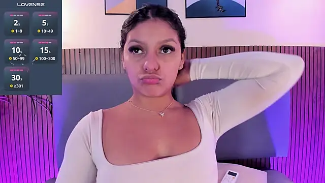 NicolleeEvanss online show from 11-01-25, 02:00