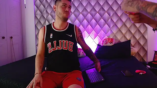 CoupleSwingerLatin online show from 01-17-26, 09:18