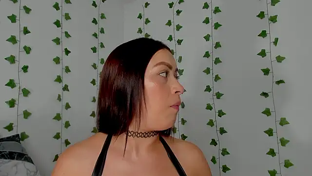 Miaa Garcia online show from 01-14-26, 10:13