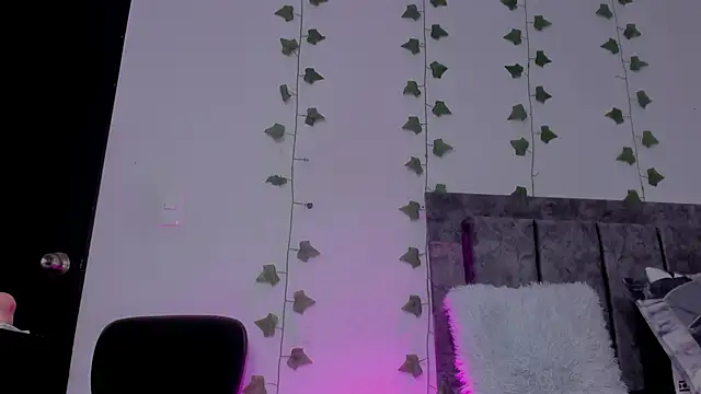 Snapshot of Miaa_Garcia chatting on 06-11-26, 10:40 Miaa Garcia online show from 06-11-26, 10:40