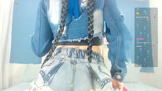 Snapshot of Brenda__01 chatting on 06-10-26, 03:52 Brenda 01 online show from 06-10-26, 03:52