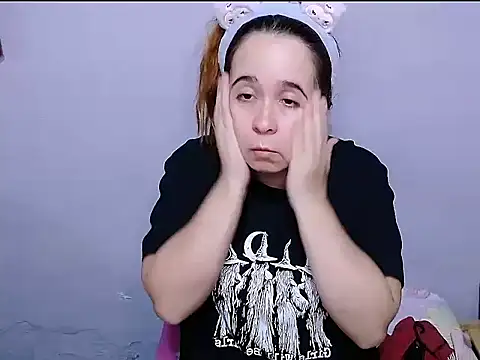 SubLayla01 online show from 11-22-25, 06:51