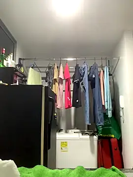 JovenDesobediente online show from 10-07-25, 03:29