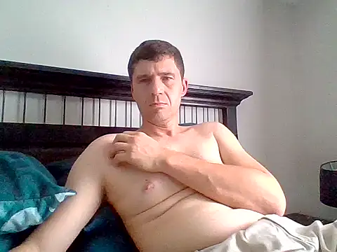 Snapshot of GrootV0o3lSA chatting on 02-14-25, 02:54 GrootV0o3lSA online show from 02-14-25, 02:54