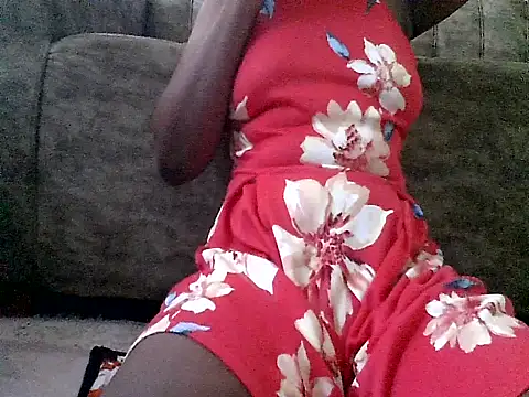 Snapshot of nastygirl- chatting on 11-20-25, 06:03 nastygirl- online show from 11-20-25, 06:03