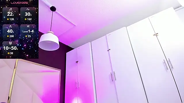 April bowie online show from 01-09-26, 11:28