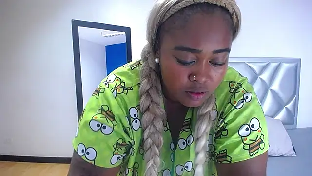 exotic karmella online show from 11-07-25, 08:35