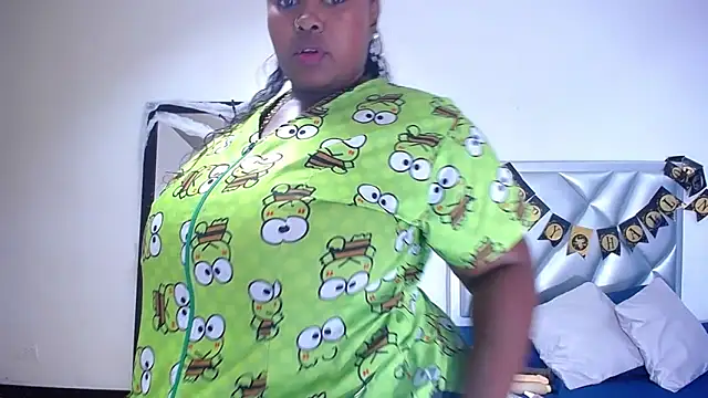 exotic karmella online show from 10-22-25, 01:38