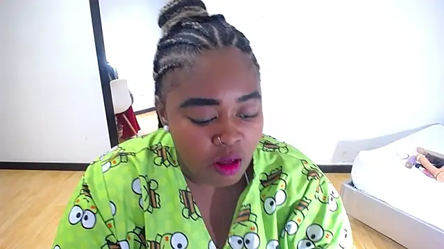 exotic karmella online show from 09-18-25, 08:45