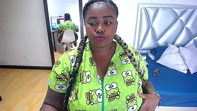 exotic karmella online show from 10-15-25, 04:37