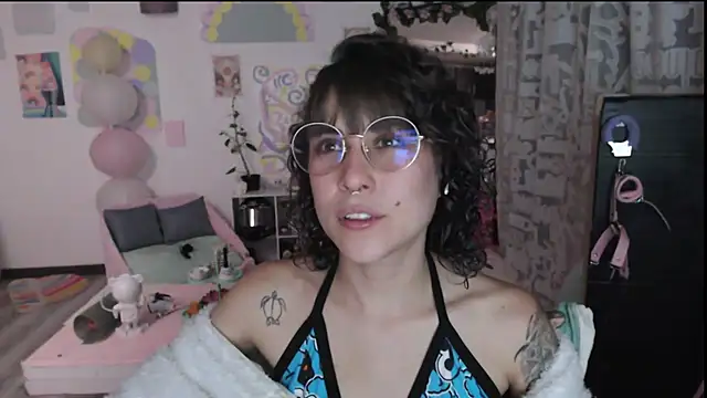 Hellen dumont online show from 07-25-26, 01:57